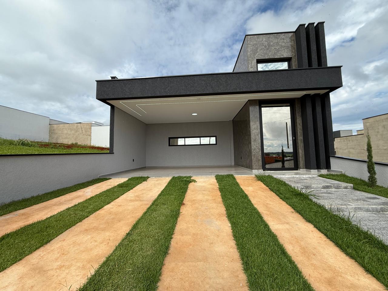 Casa em condomínio