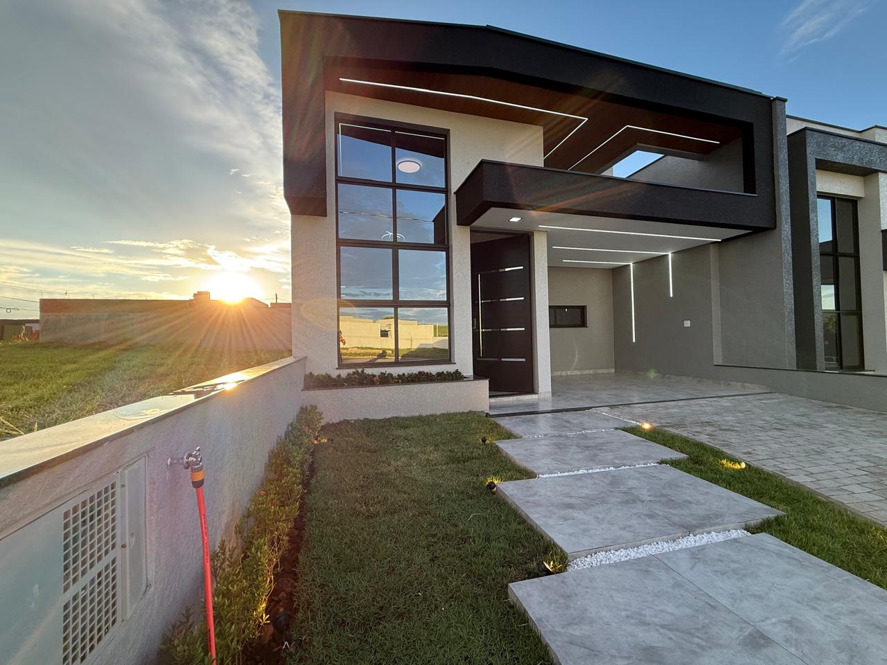 Casa em condomínio - Venda