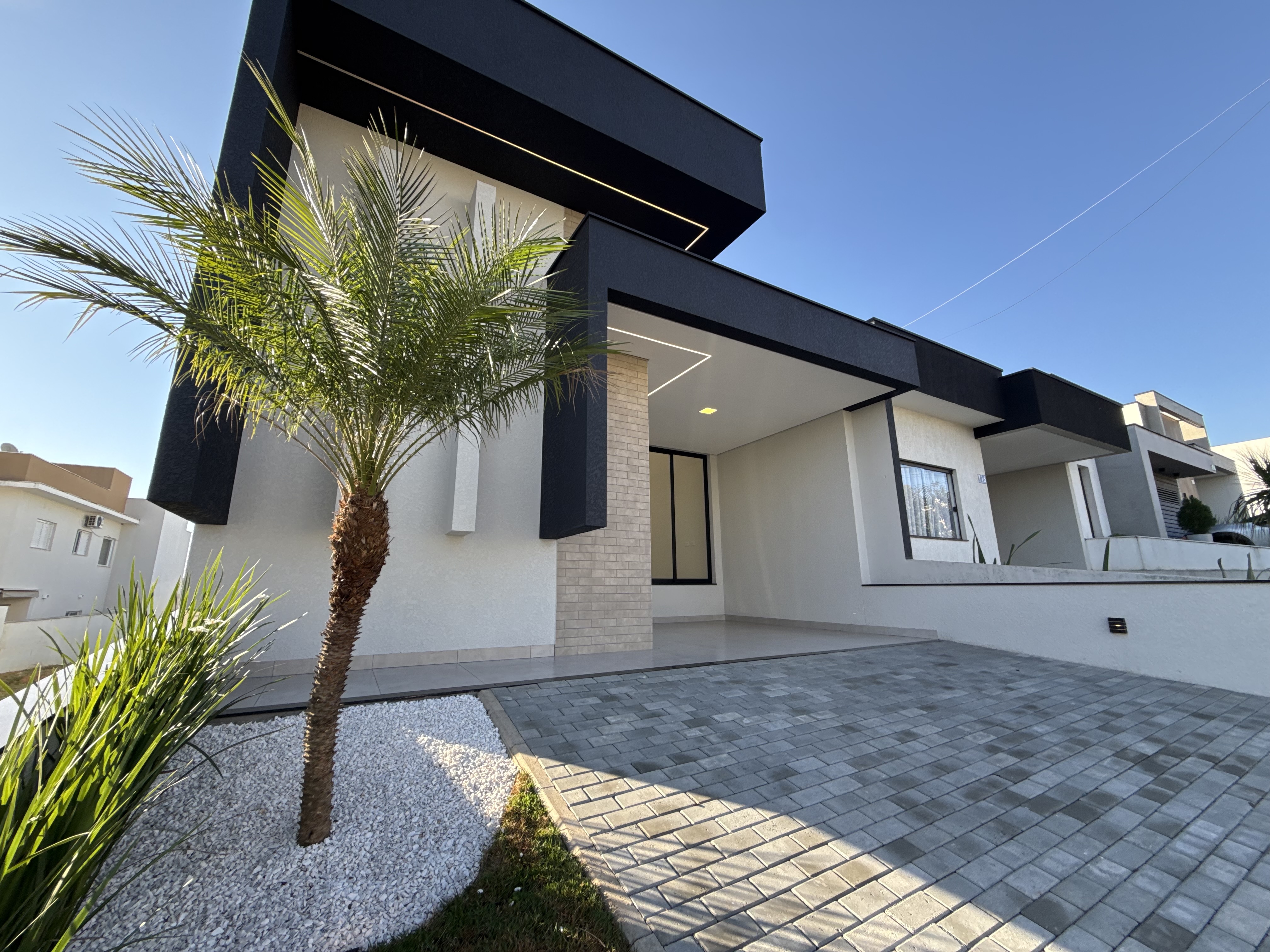Casa em condomínio - Venda