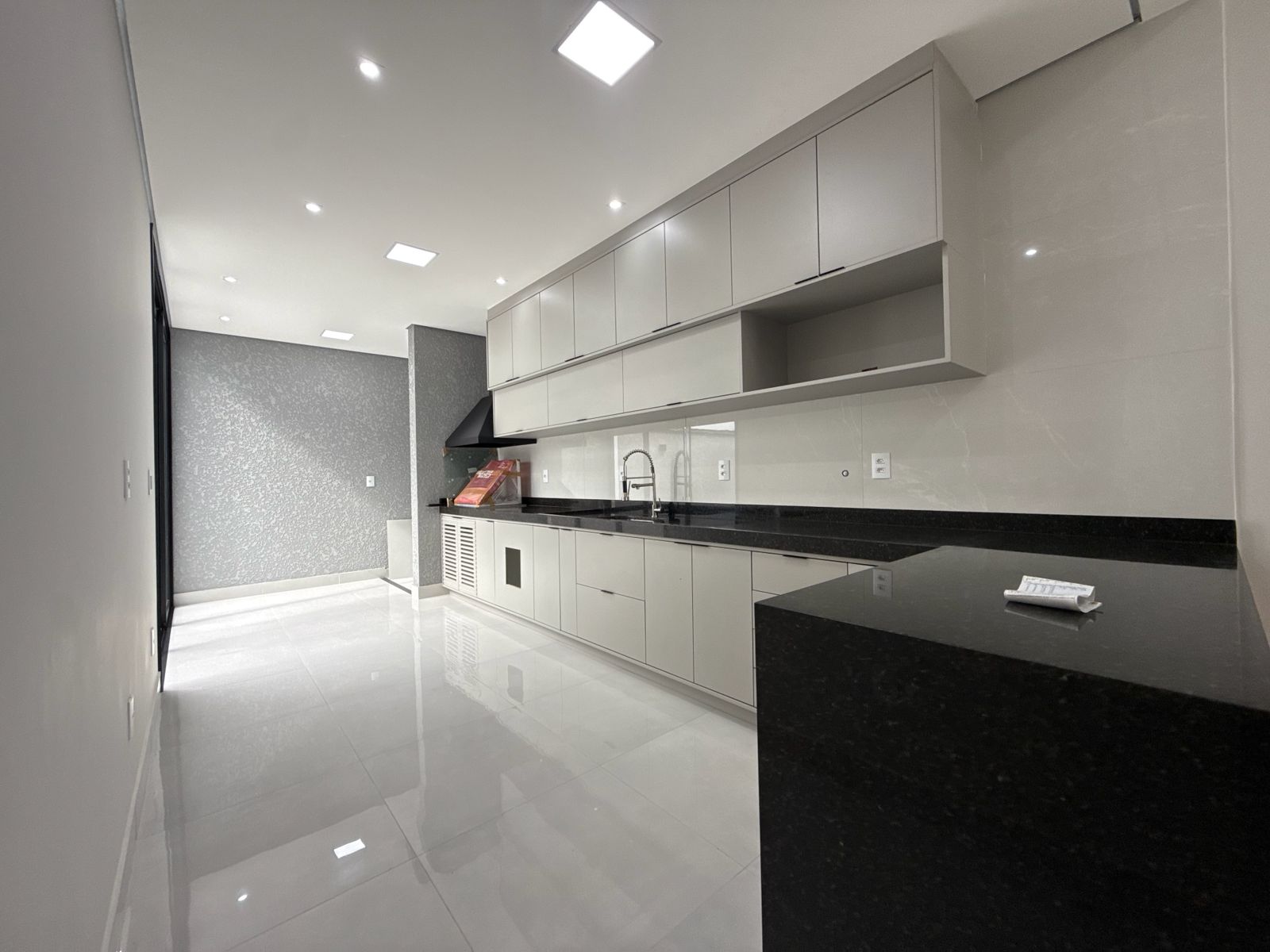 Casa com 3 quartos, 111 m², à venda - Condomínio Terras de São Francisco - Sorocaba/SP