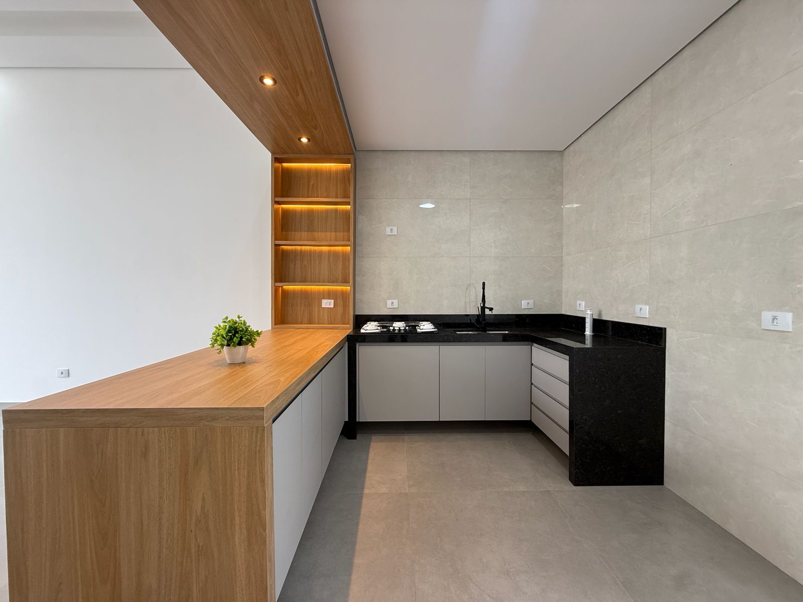 Casa com 3 quartos, 109 m², à venda - Condomínio Terras de São Francisco - Sorocaba/SP