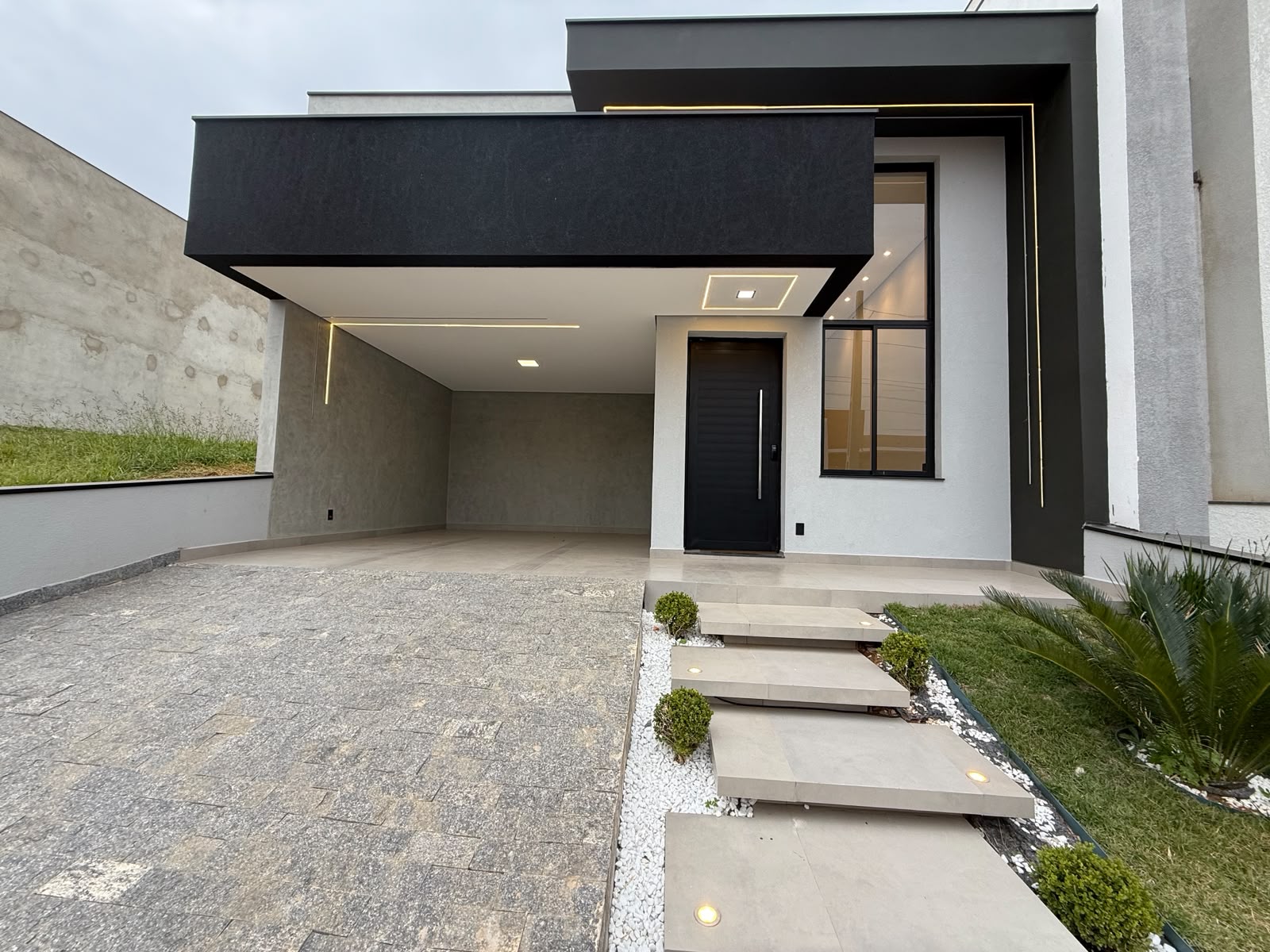 Casa em condomínio