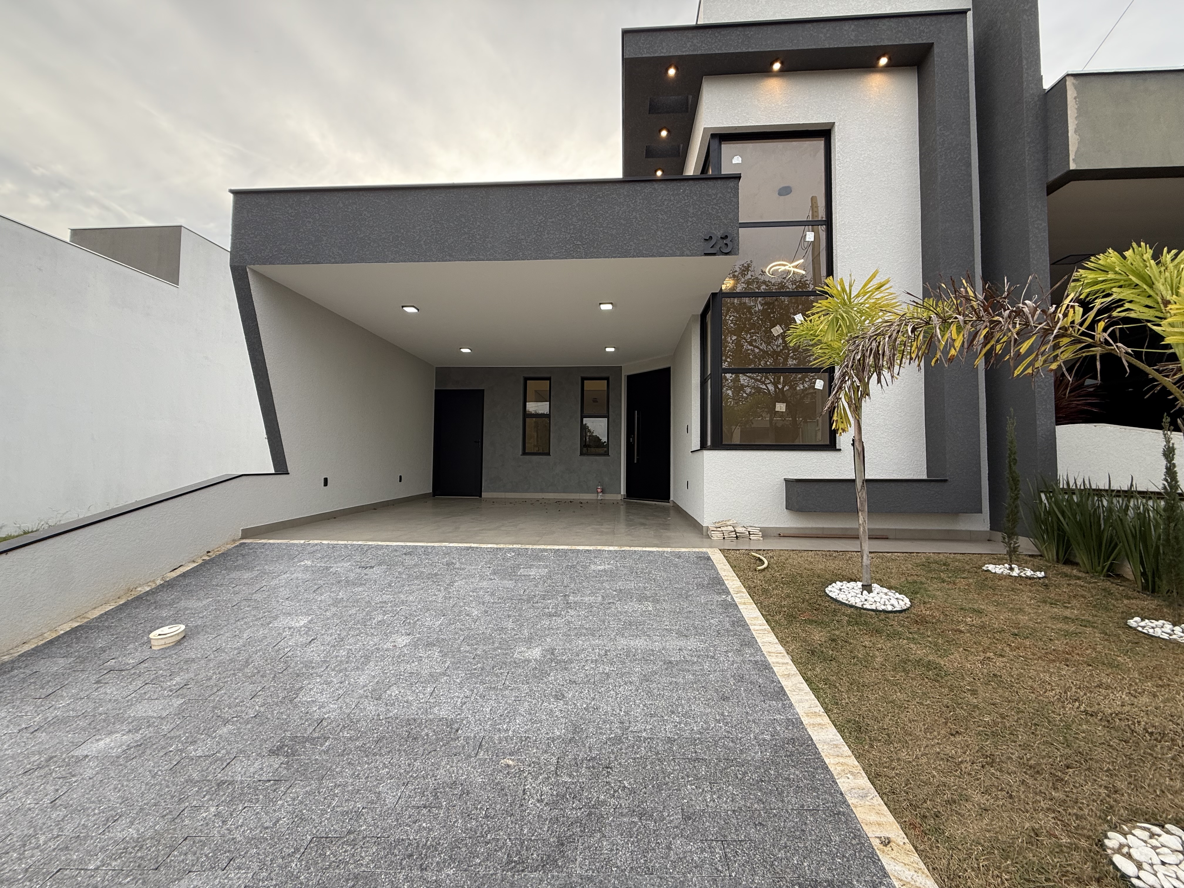 Casa em condomínio - Venda