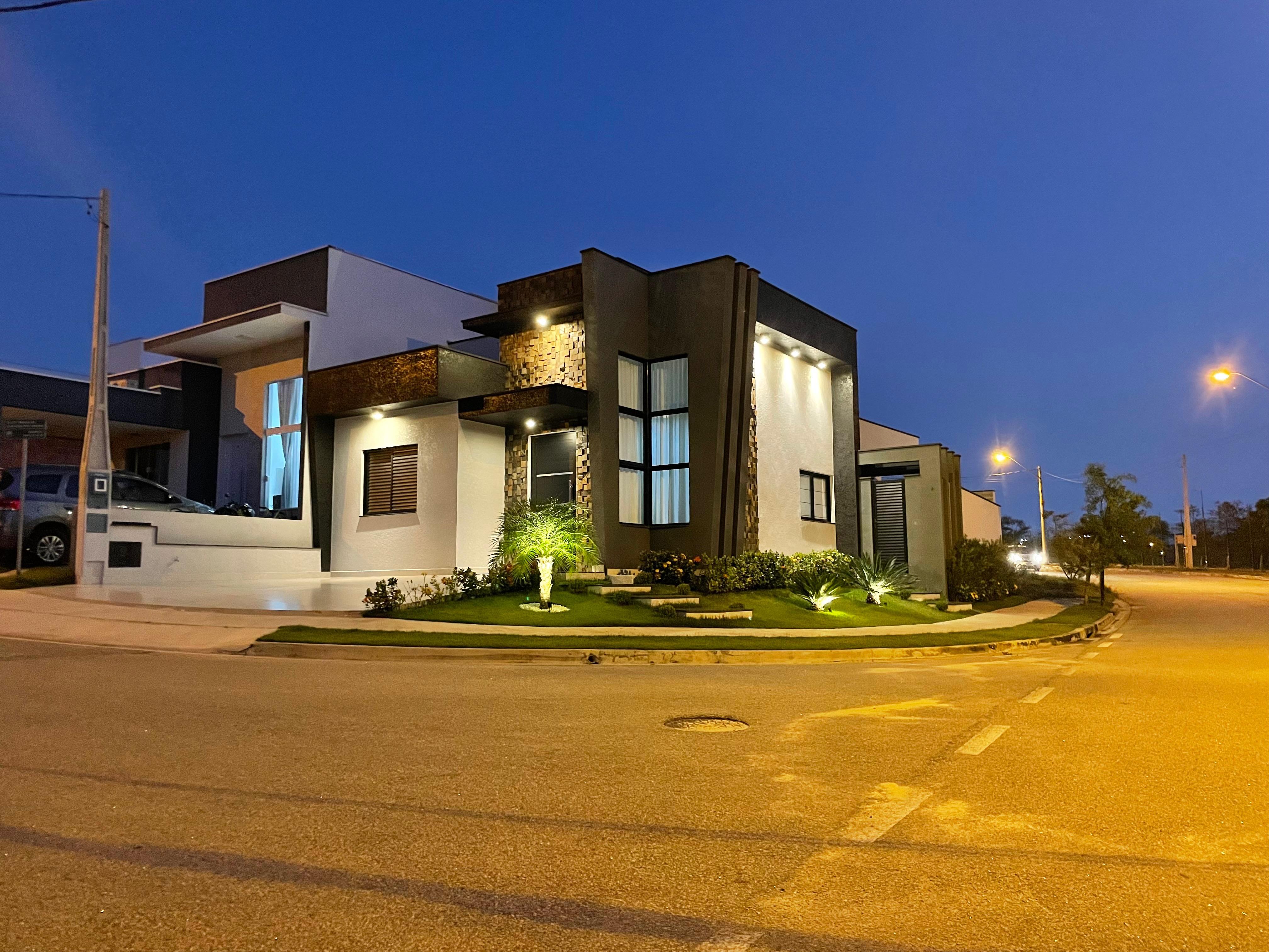 Casa em condomínio - Venda