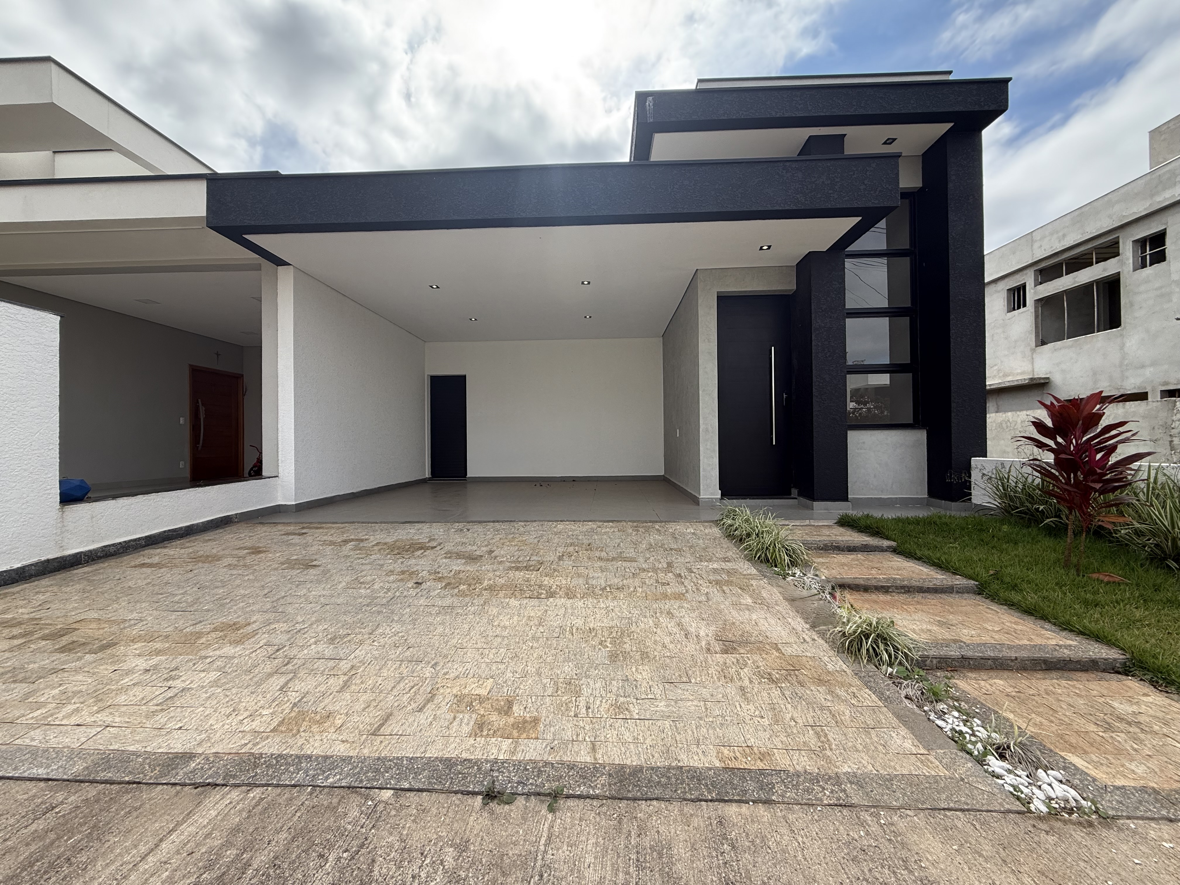 Casa em condomínio - Venda