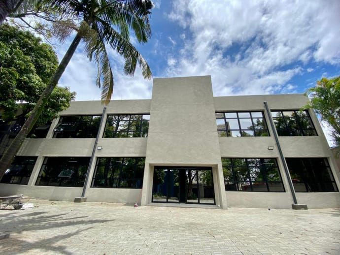EDIFÍCIO CORPORATIVO DE ALTO PADRÃO – AMPLITUDE, FUNCIONALIDADE E SOFISTICAÇÃO