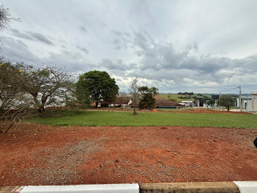 Bem localizado Terreno em condomínio no Portal das Estrelas III em Boituva Novo
