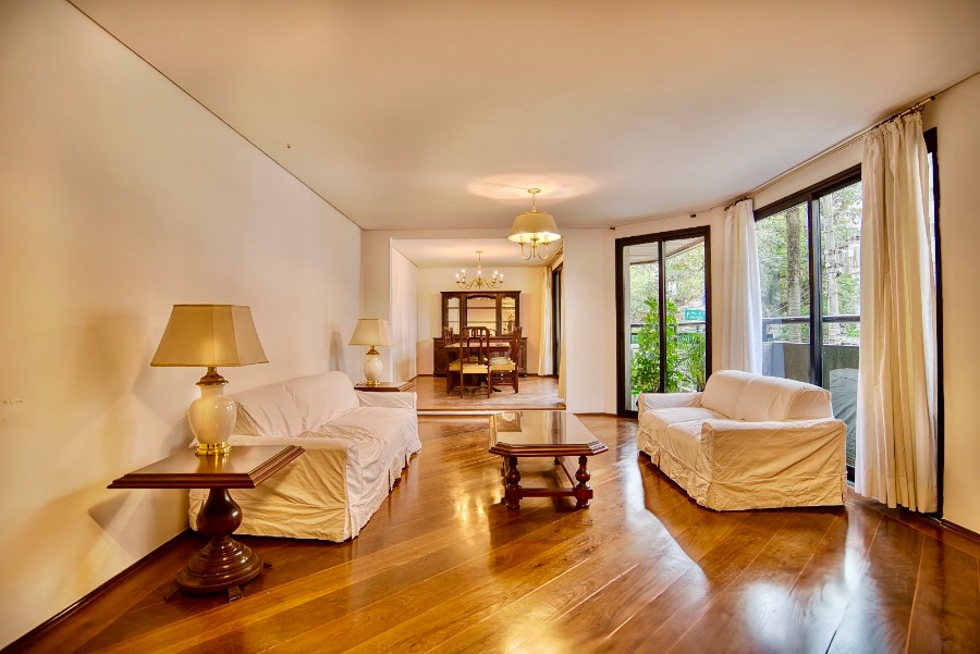 Apartamento Com 4 Quartos Para Locação Em Moema Pássaros