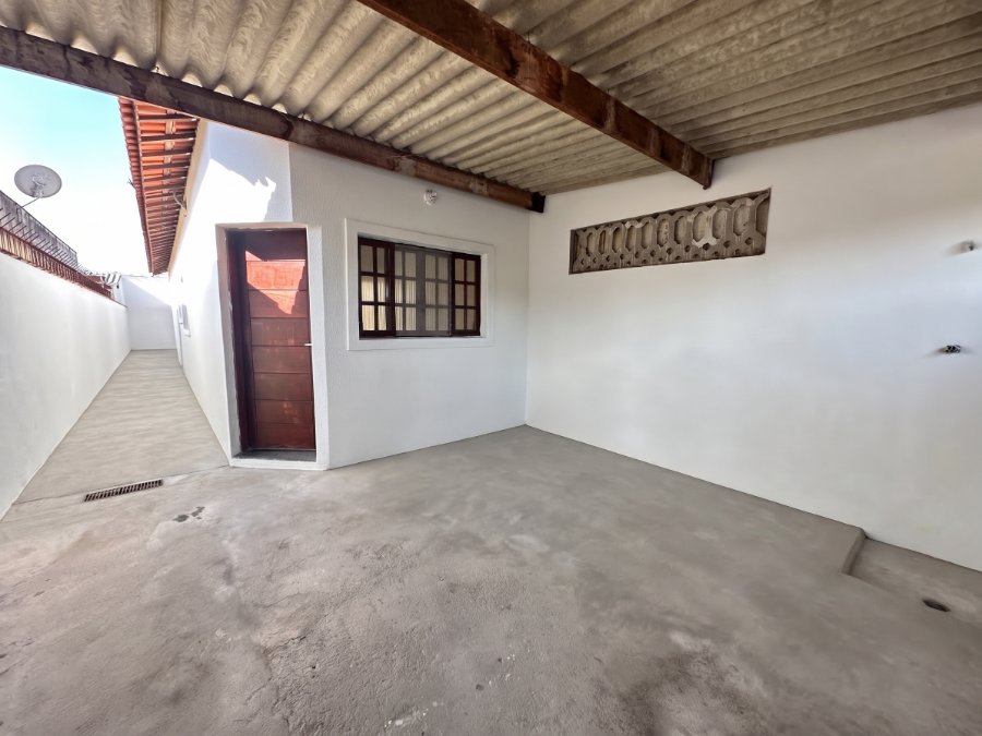Casa Nova para Locação com 2 Quartos, 1 Vaga no Nossa Senhora do Sion, Itanhaém/SP