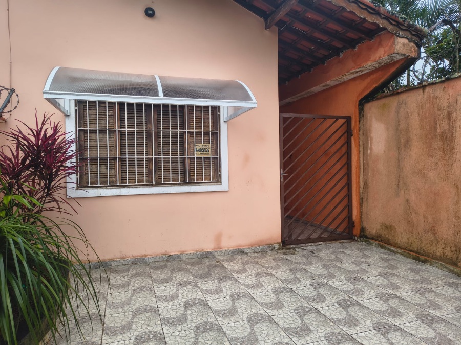 Casa Geminada Nova 2 Quartos com Suíte e 2 Vagas em Suarão, Itanhaém - R$ 300.000