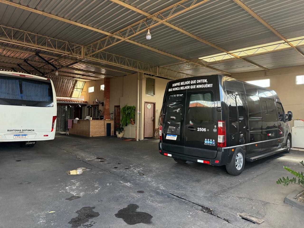 CASA COMERCIAL JARDIM SANTANA