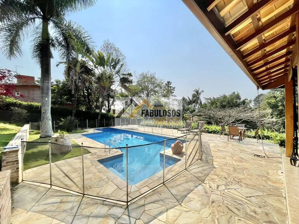 Fazendinha - 4sts, lareira, varanda gourmet, piscina e campinho!
