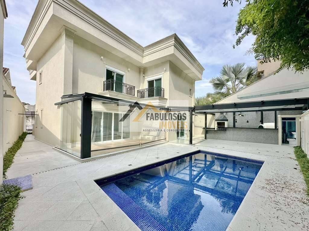 Cond São Paulo II - Neoclássica IMPECÁVEL! 4 sts, completa e integrada!