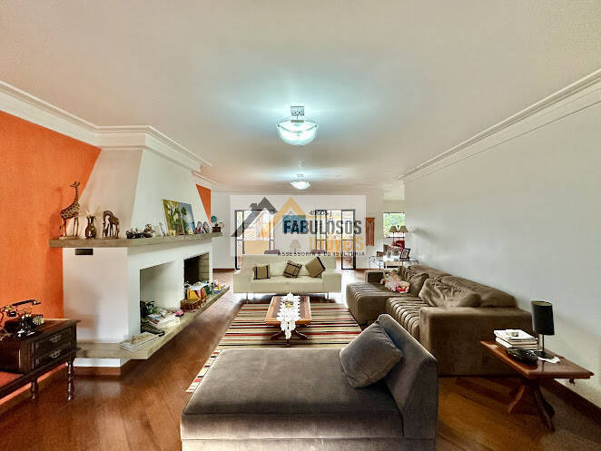 Casa em Condomínio Jandira