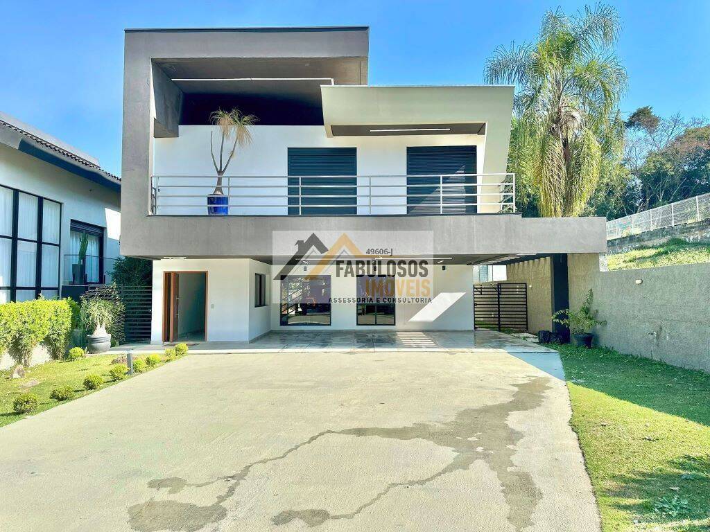 Cond. Vintage - Moderna, rua tranquila, 4 suítes (1 no térreo), piscina!
