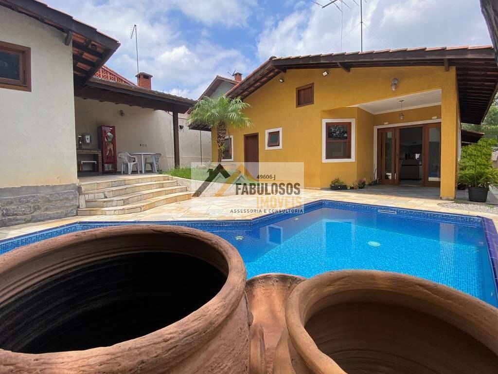 Residence Plaza - 3d(1sts) Ótima casa, lareira, piscina e gourmet!