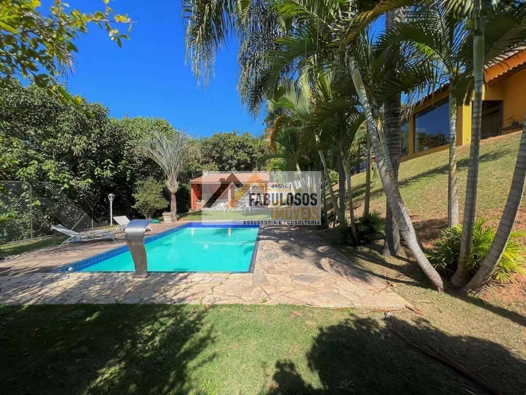 Fazendinha - 4d/2s TÉRREA privativa. Natureza, gourmet, piscina e VISTA!