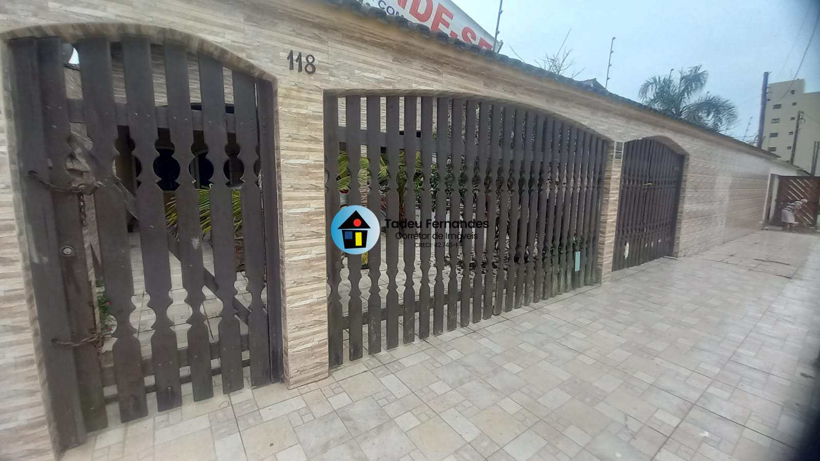 Casa com 5 quartos, Itaóca, Mongaguá - R$ 950 mil, Cod: 246