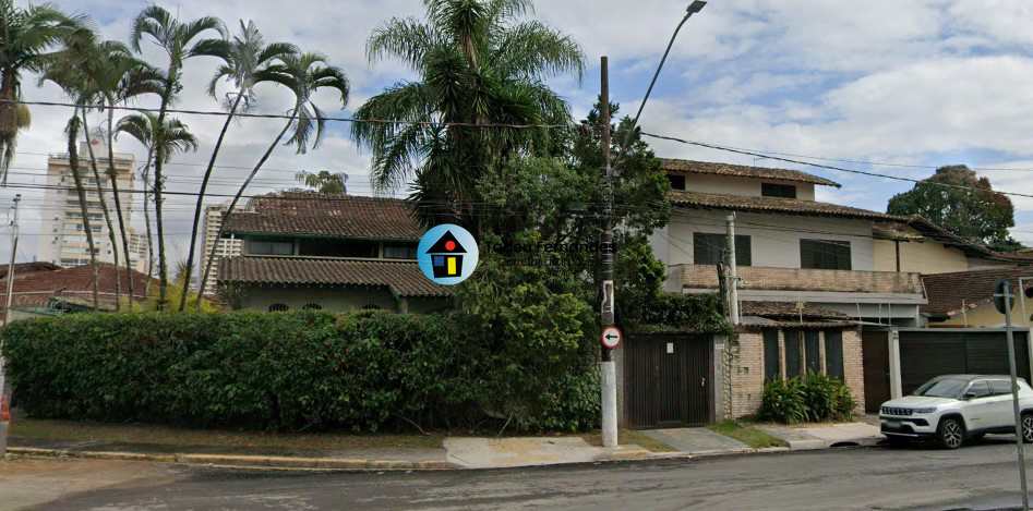 Sobrado com 4 quartos, Canto do Forte, Praia Grande - R$ 3 mi, Cod: 268