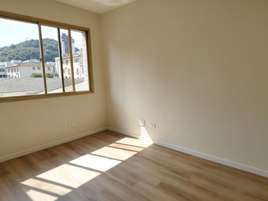 Apartamento Amplo 53 m² com 1 Dormitório e 2 Banheiros à Venda no Itararé, São Vicente/SP