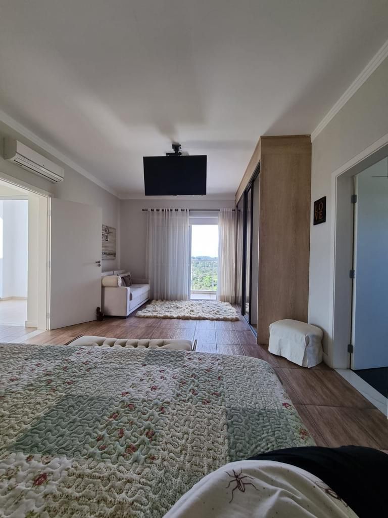 Casa á venda c/ 03 dormitórios, Condomínio Village Araçoiaba - Araçoiaba da Serra/SP