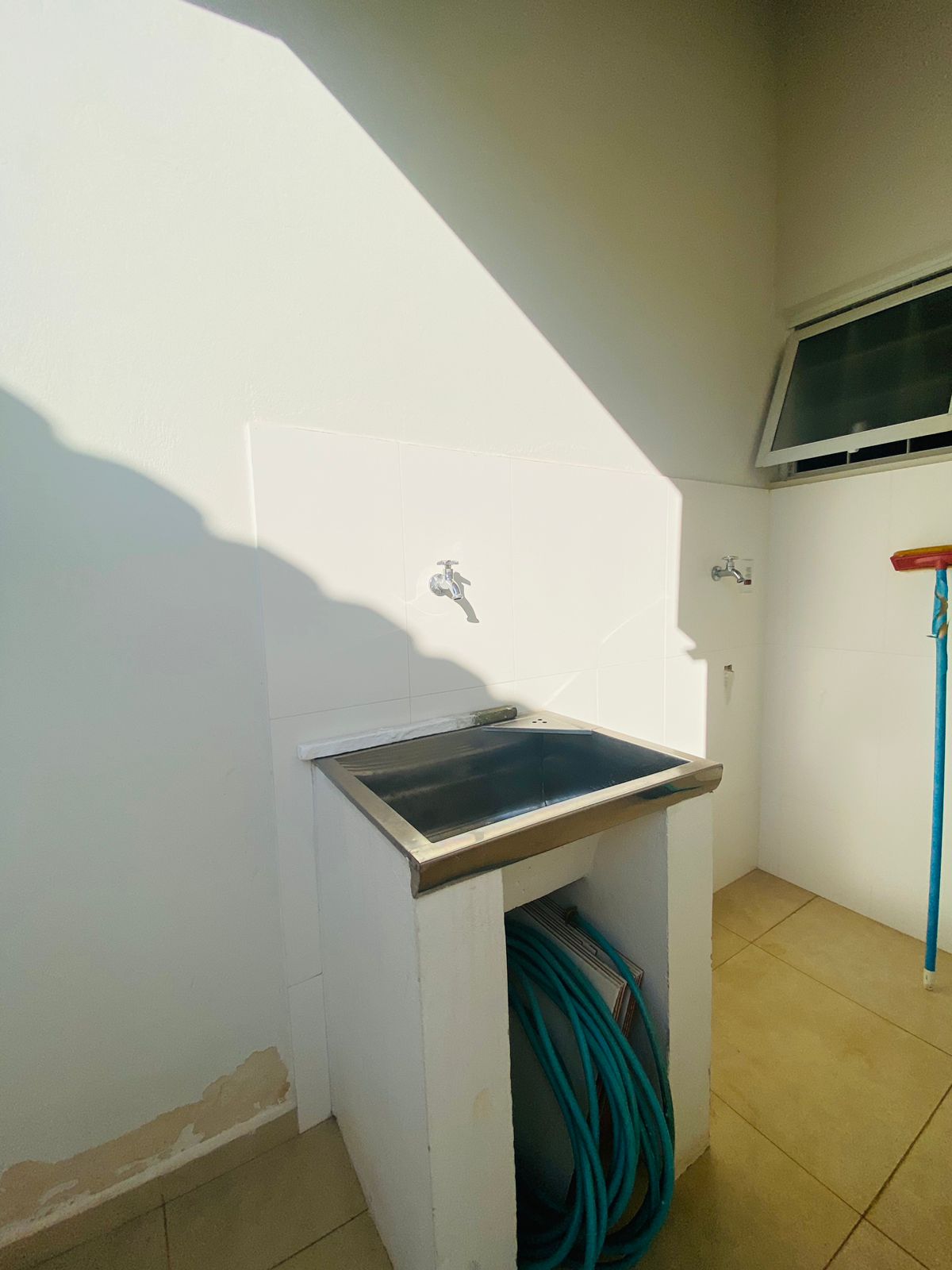 Casa a venda no bairro Parque Santa Maria - Condomínio Márcia - Tatuí/SP.