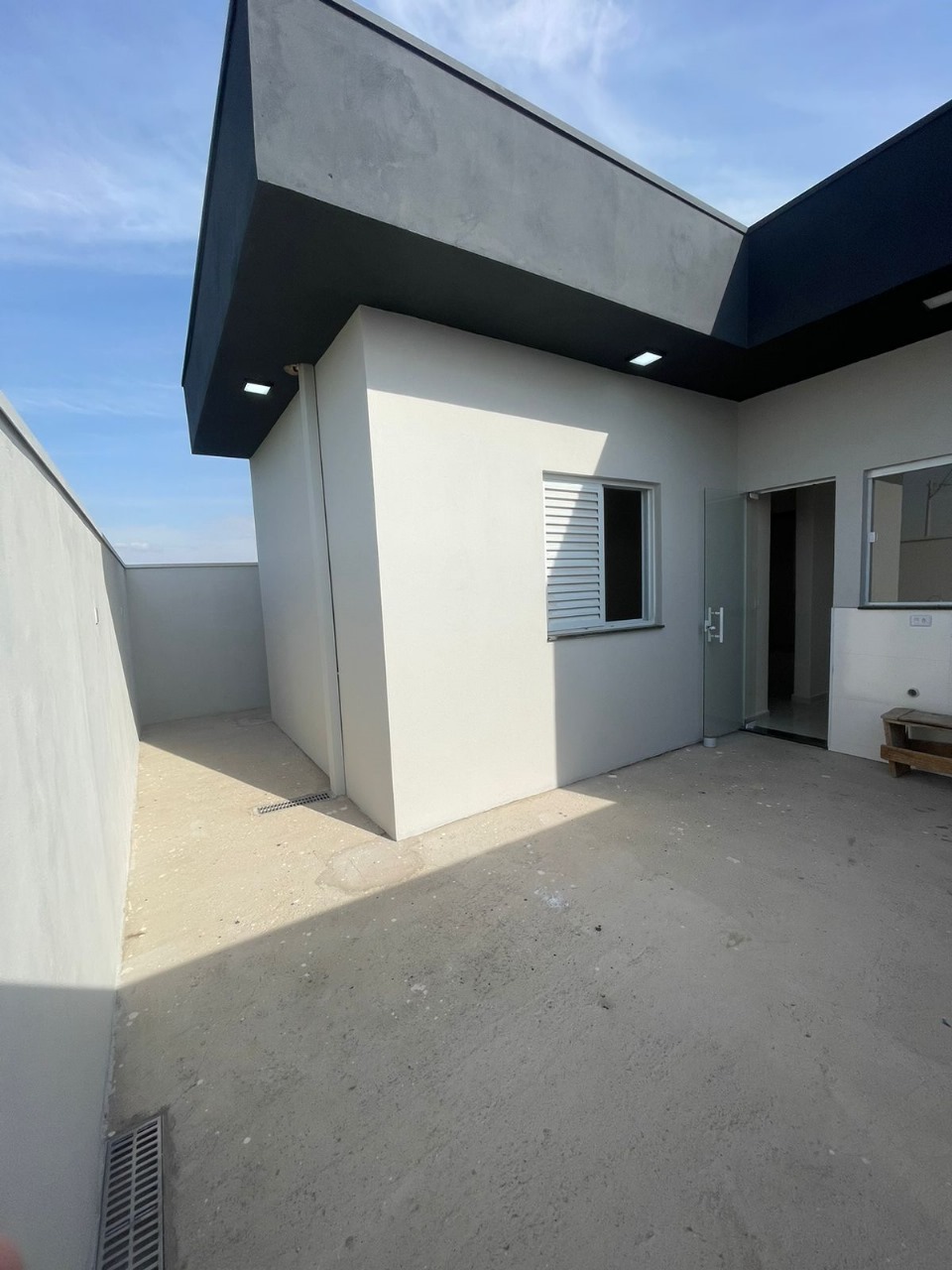 Casa á venda c/ 02 dormitórios, Bairro Campestre - Boituva
