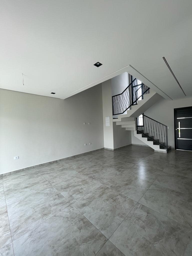 Belíssimo Sobrado á venda c/ 03 dormitórios, sendo 01 suíte - Portal Ville Jardins, Boituva