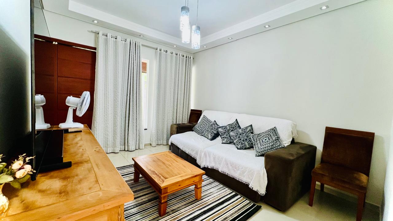 Casa com 3 dormitórios à venda, 300m² por R$ 730.000 - Jardim Esplanada - Boituva/SP