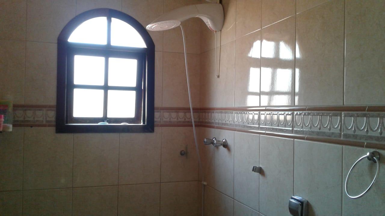 Sobrado á Venda no Condomínio Portal dos Pássaros, Boituva - SP