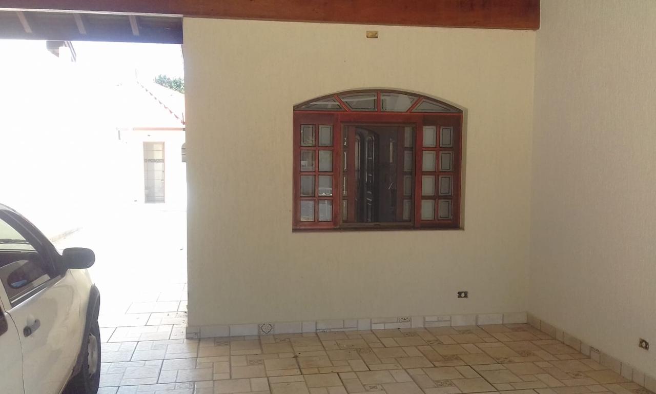 Sobrado á Venda no Condomínio Portal dos Pássaros, Boituva - SP