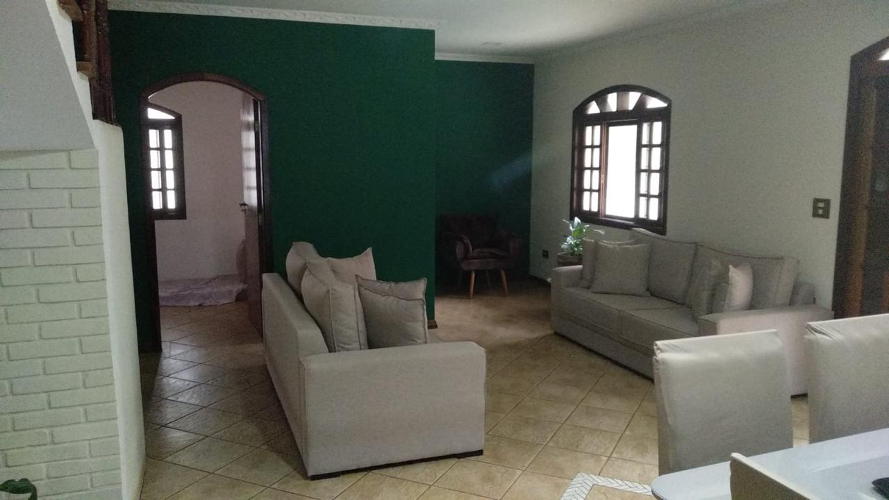 Sobrado á Venda no Condomínio Portal dos Pássaros, Boituva - SP