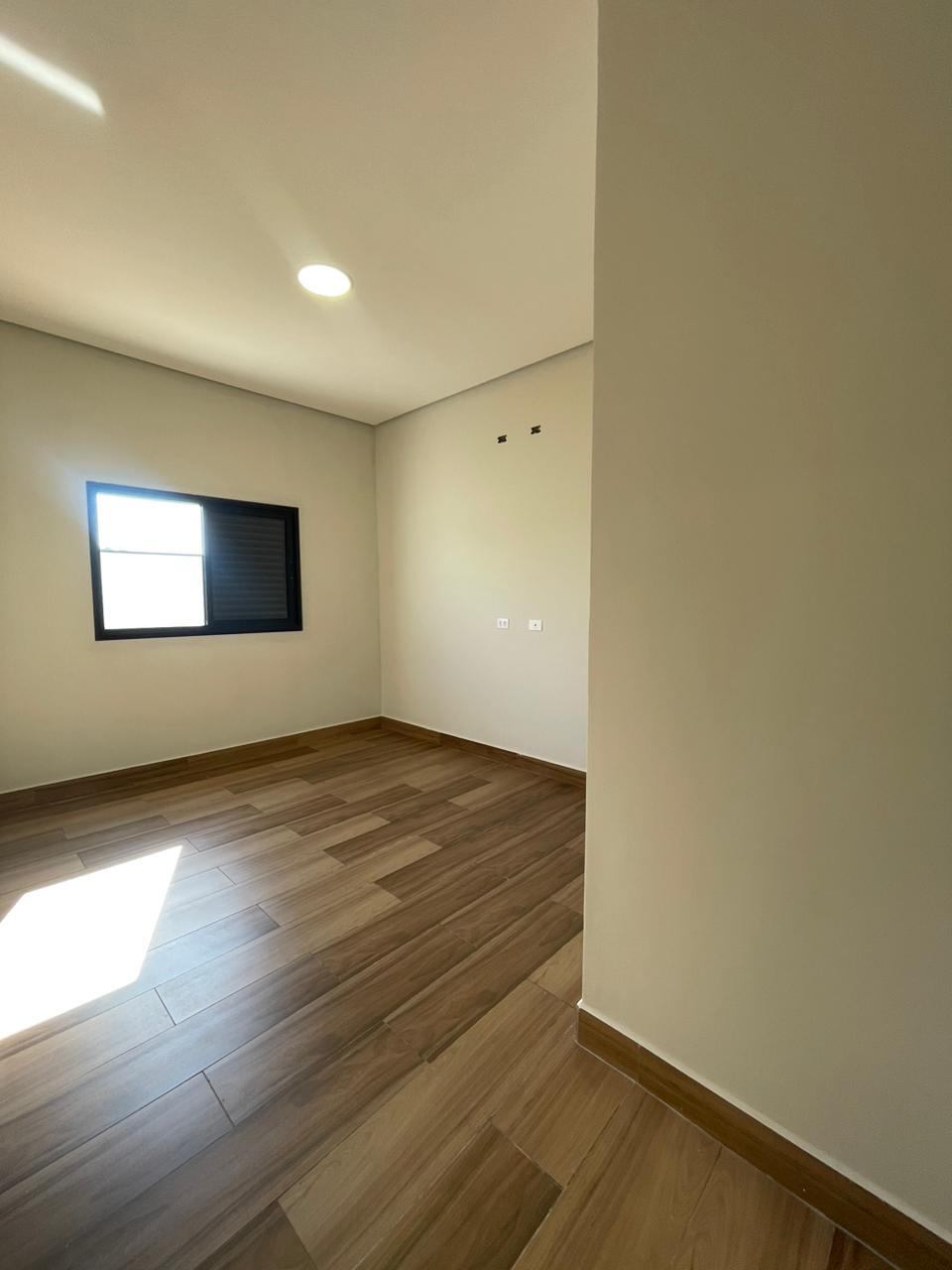 Casa à Venda no Bairro Parque das Árvores em Boituva