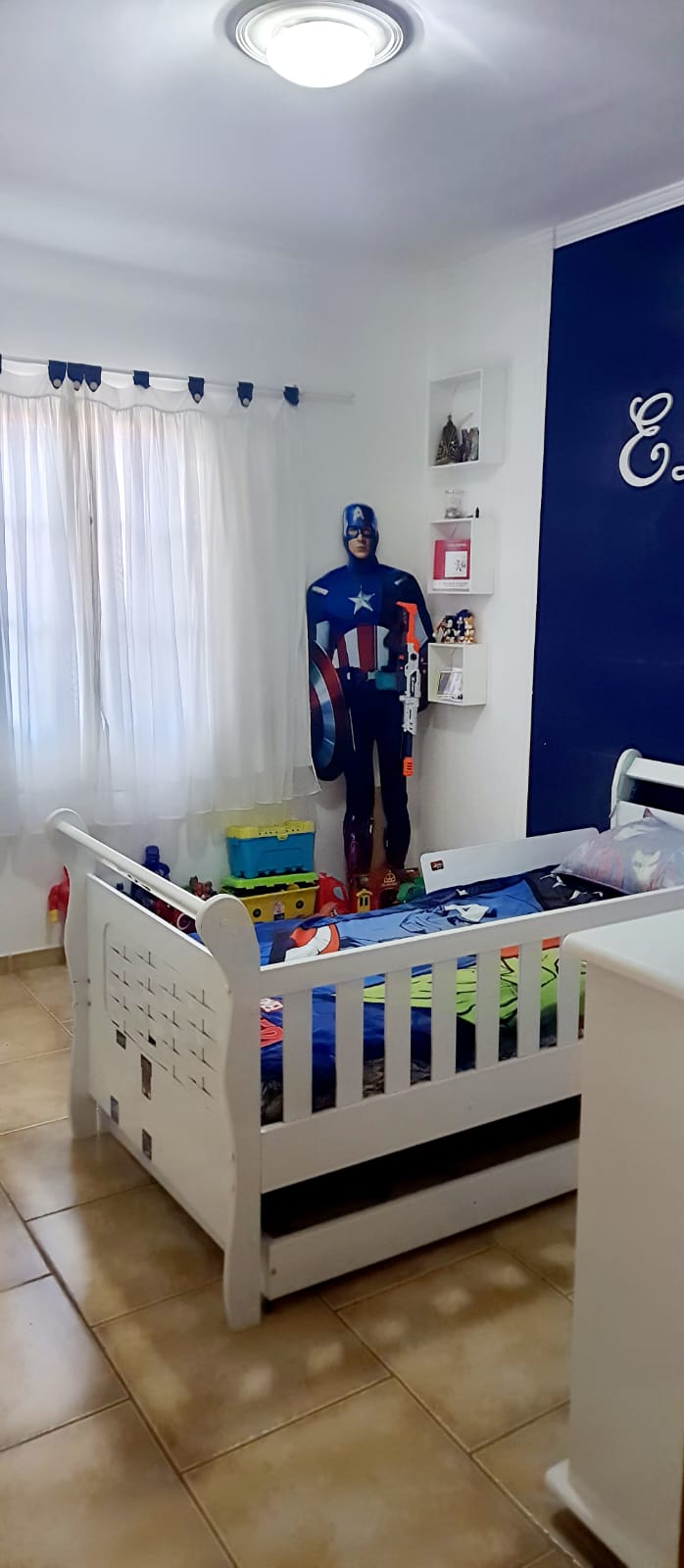 Descubra seu Novo Lar em Jardim Rosa Garcia II / San Marino - Casa à Venda por R$ 270.000