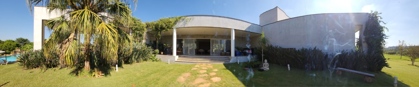 Encantadora Chácara à Venda em Tatuí - Bairro dos Mirandas Uma Propriedade de Alto Padrão com Projeto Arquitetônico Moderno Preço: R$ 2.500.000,00