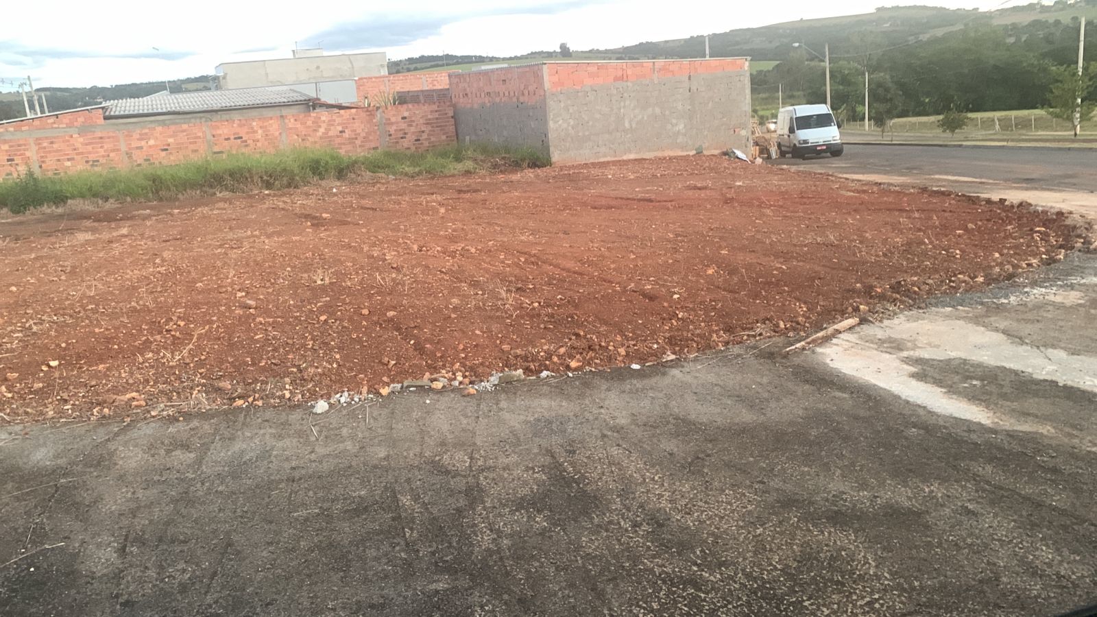 Terrenos de Esquina 486m² no Jardins de Tatuí, SP - Oportunidade para Investidores