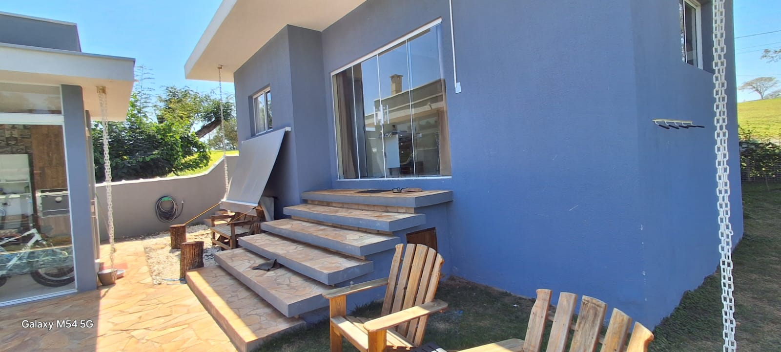Casa Moderna com Piscina e Suíte Master no Condomínio Ninho Verde I - Porangaba, SP