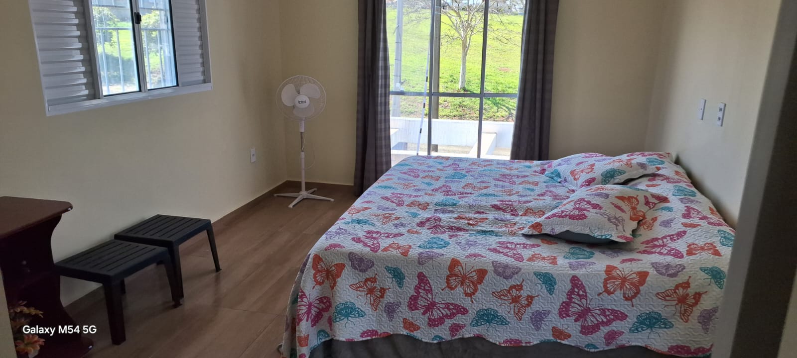 Casa Moderna com Piscina e Suíte Master no Condomínio Ninho Verde I - Porangaba, SP