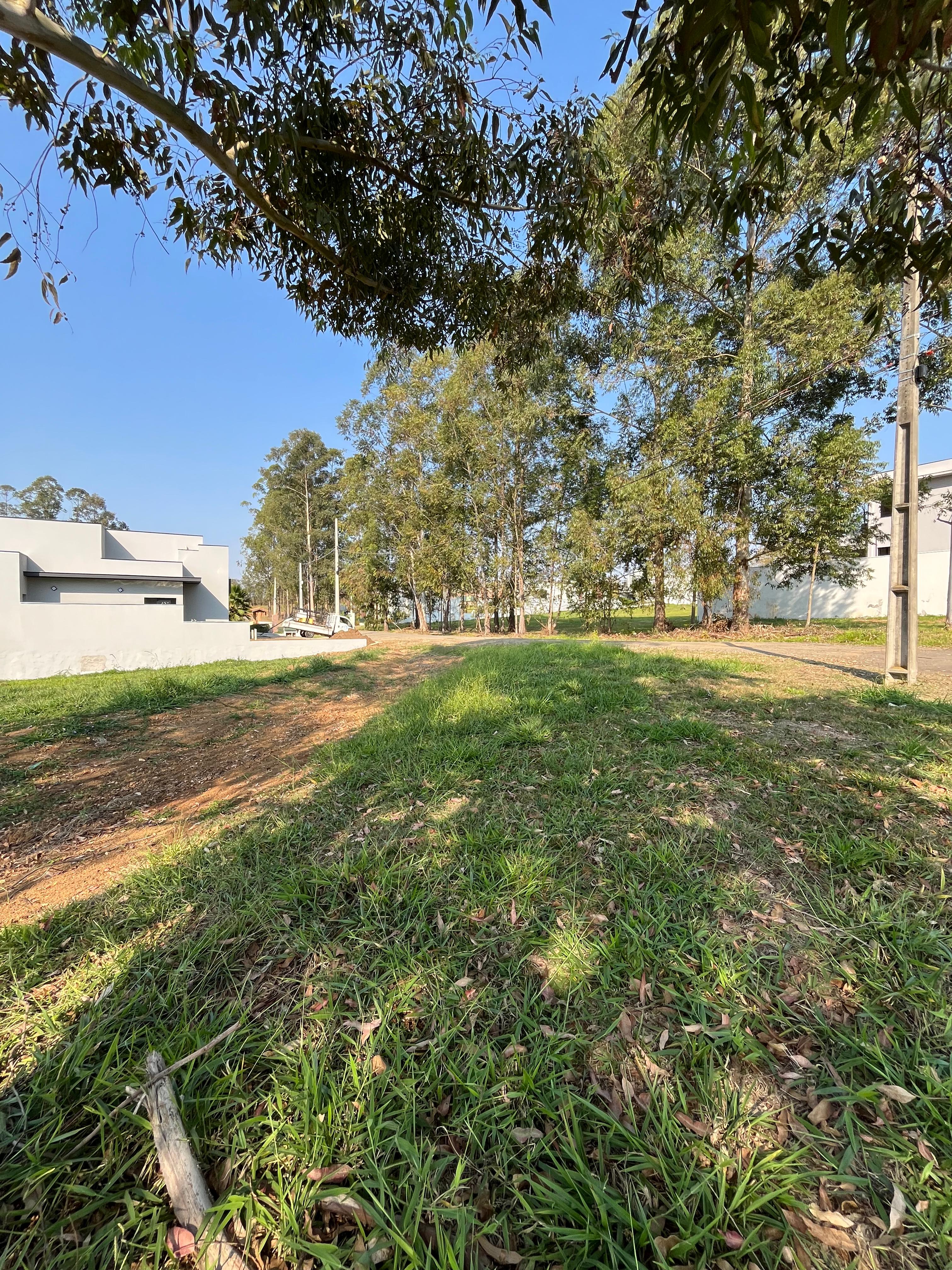 Oportunidade Imperdível! Terreno no Asfalto com Escritura no Ninho Verde I Eco Residence - R$ 50 mil
