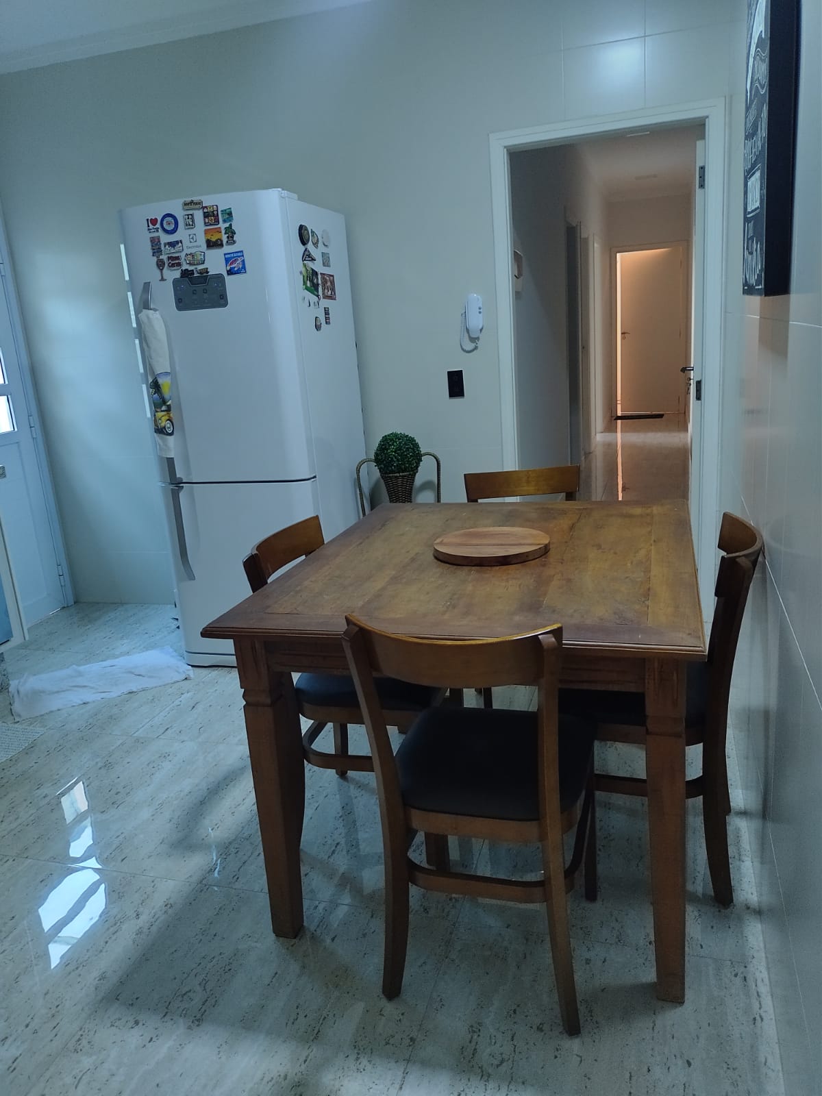 Casa Moderna e Completa com Placa Solar e 5 Ar-Condicionados na Av. Professora Zilah de Aquino - Tatuí 