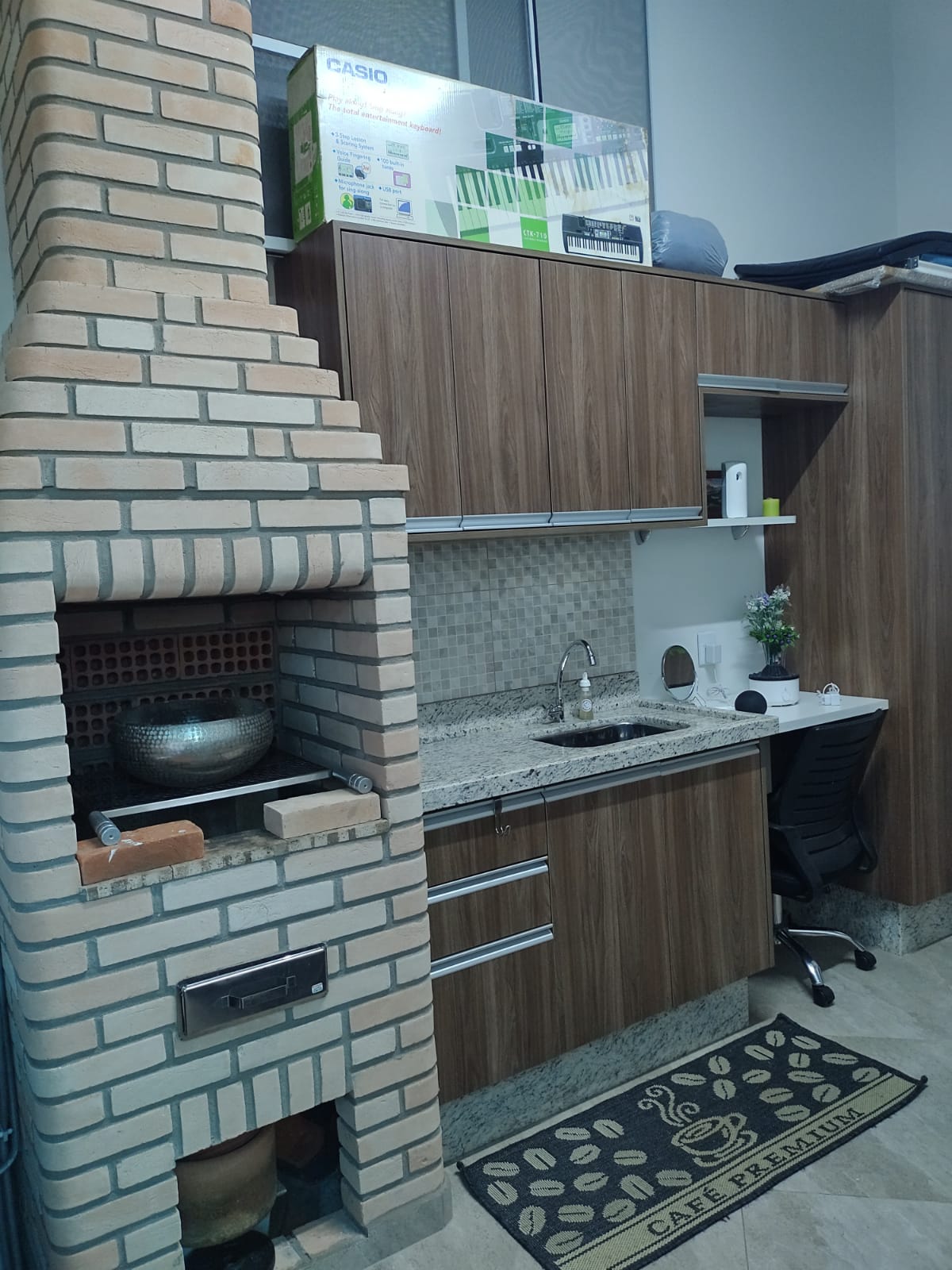 Casa Moderna e Completa com Placa Solar e 5 Ar-Condicionados na Av. Professora Zilah de Aquino - Tatuí 