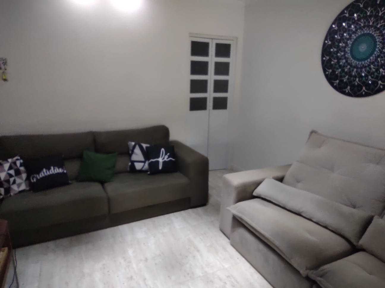 Casa Moderna e Completa com Placa Solar e 5 Ar-Condicionados na Av. Professora Zilah de Aquino - Tatuí 