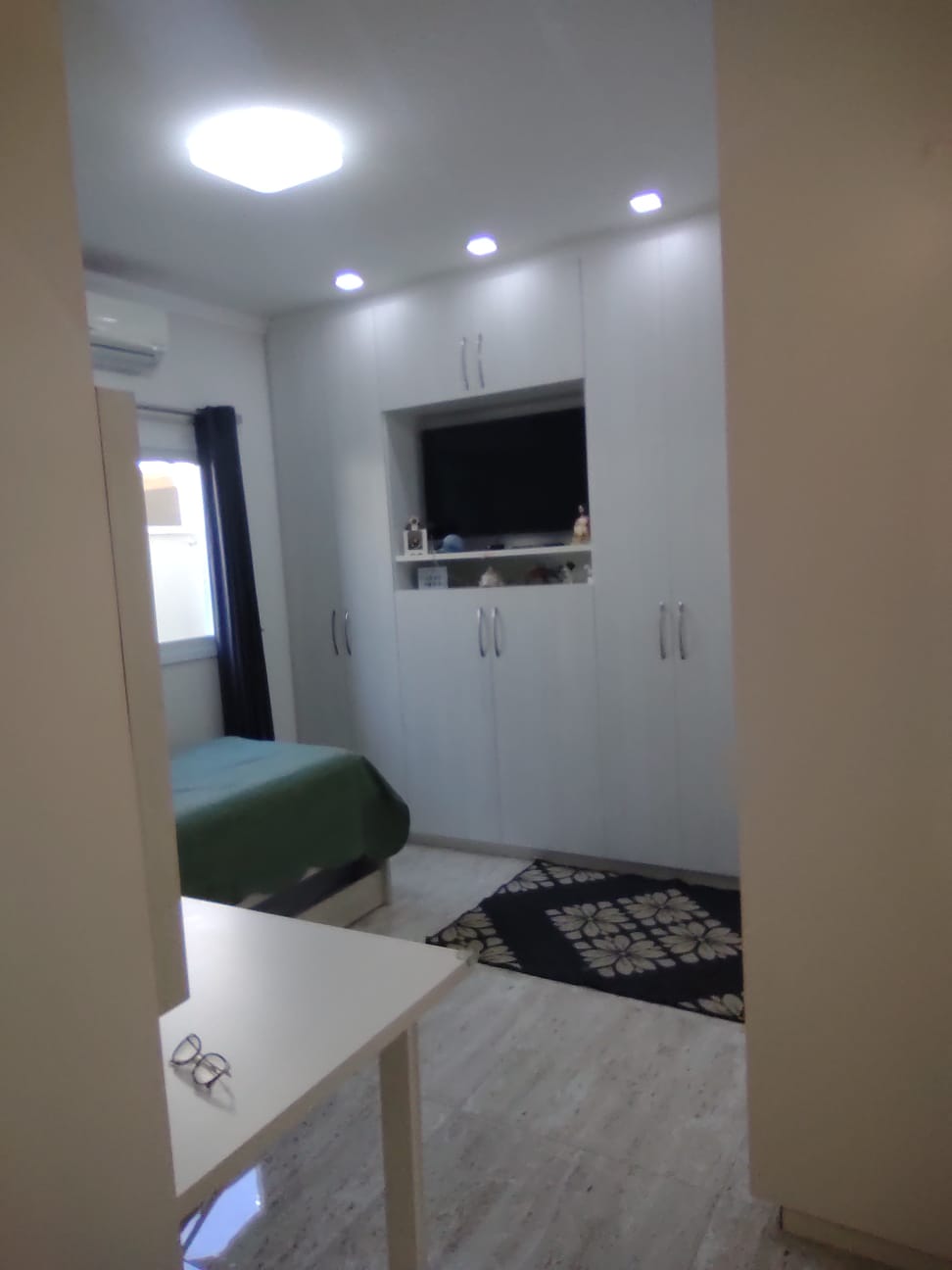 Casa Moderna e Completa com Placa Solar e 5 Ar-Condicionados na Av. Professora Zilah de Aquino - Tatuí 