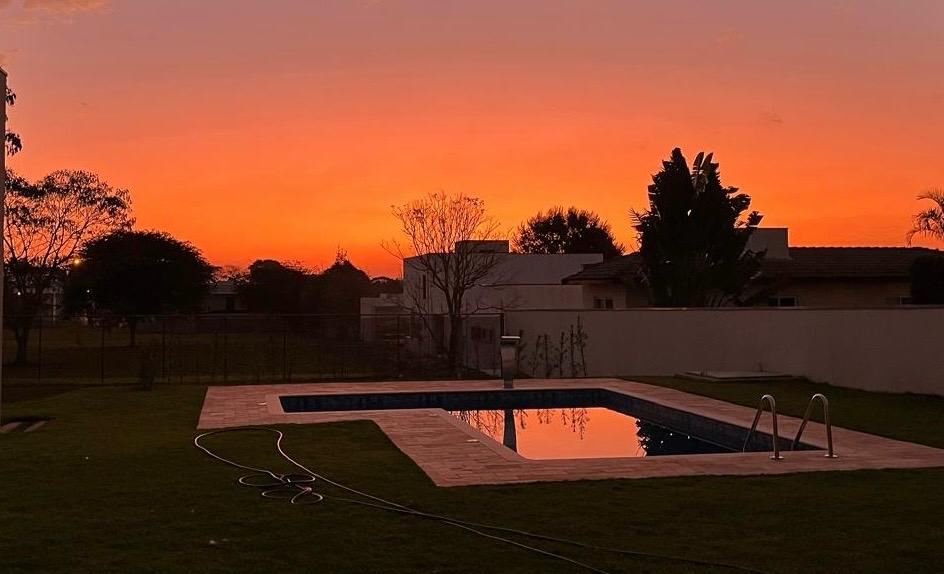 Encantadora Casa à Venda em Condomínio de Luxo - Cesário Lange