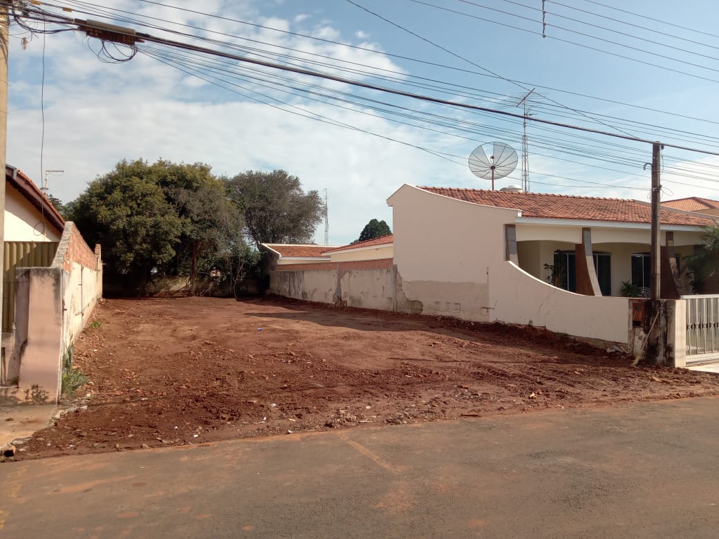 Terreno à Venda no Condomínio Reserva dos Ipês em Boituva