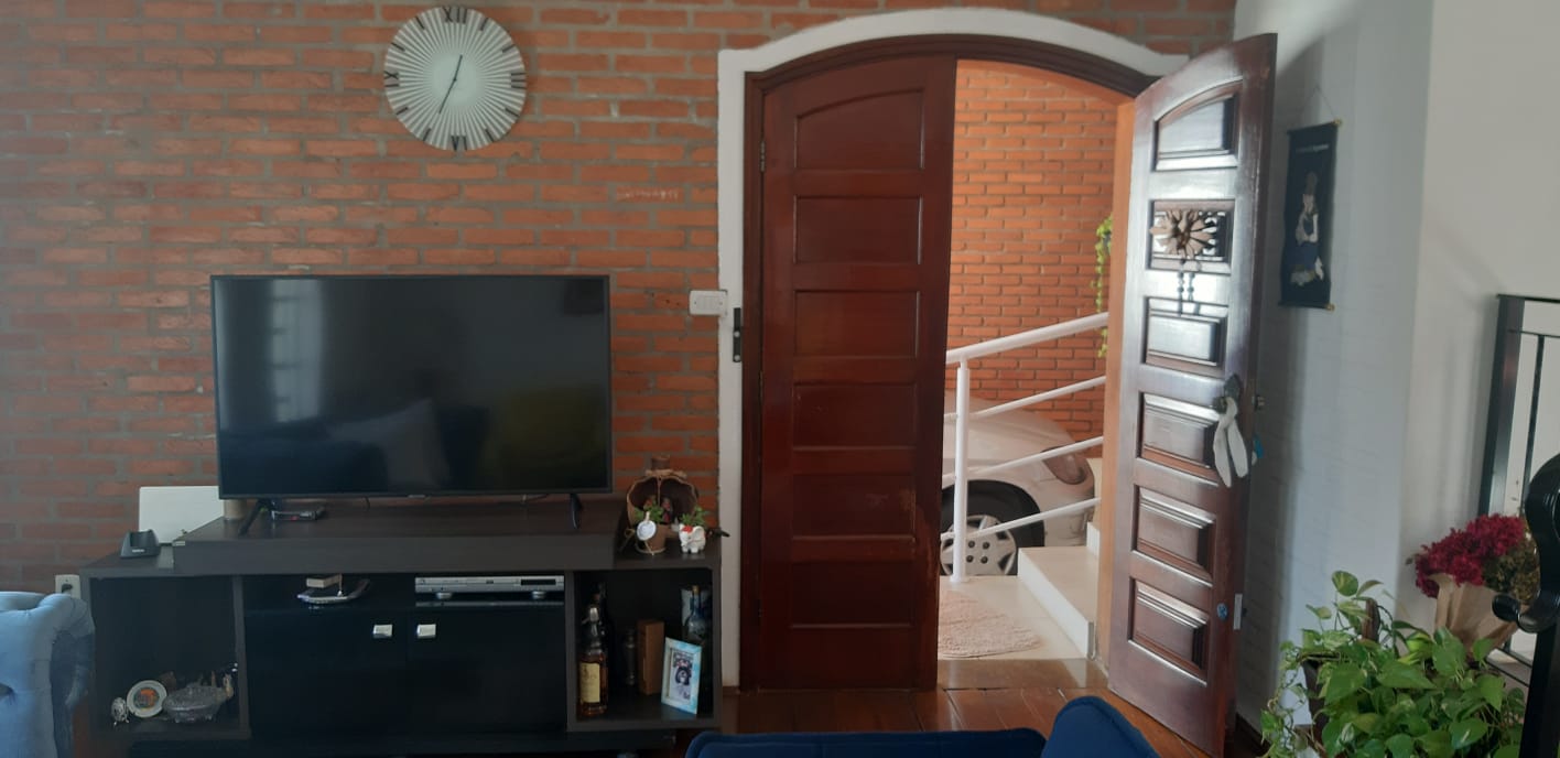 Residência à Venda na Vila Dr. Laurindo Preço: R$ 450.000,00