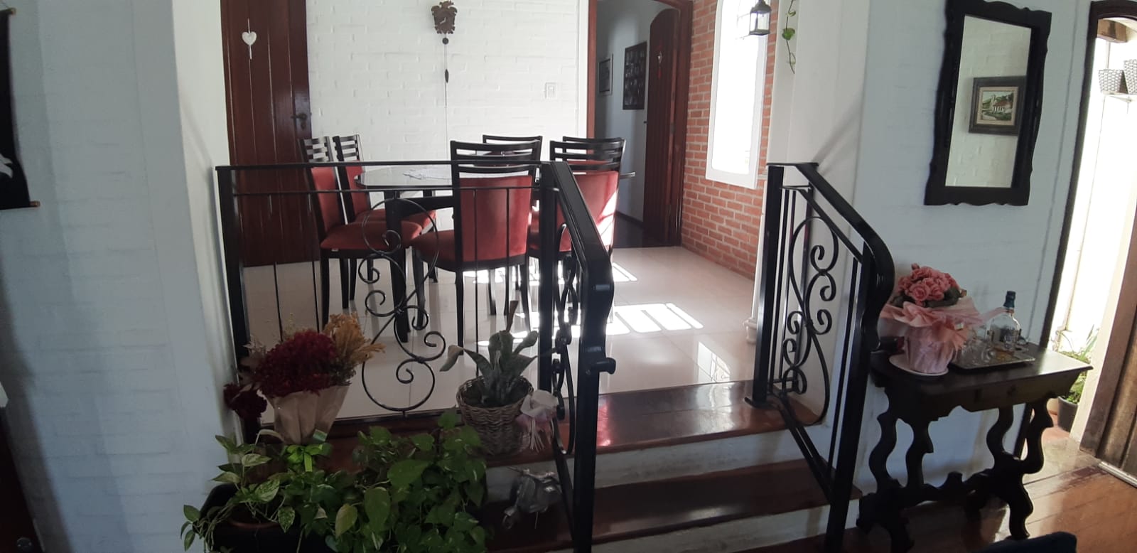 Residência à Venda na Vila Dr. Laurindo Preço: R$ 450.000,00