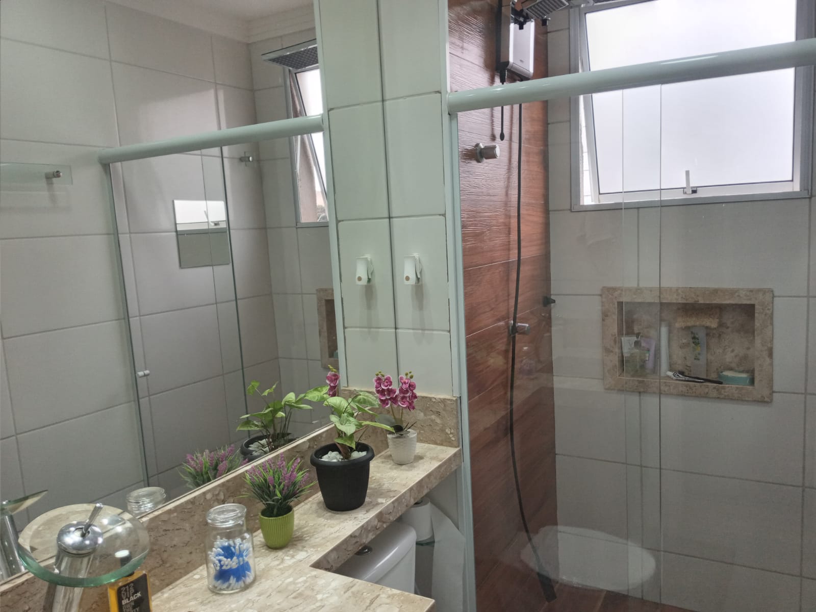 Seu Refúgio no Portal Veredas do Vale: Apartamento Moderno em Nova Tatuí! Preço: R$ 250.000,00