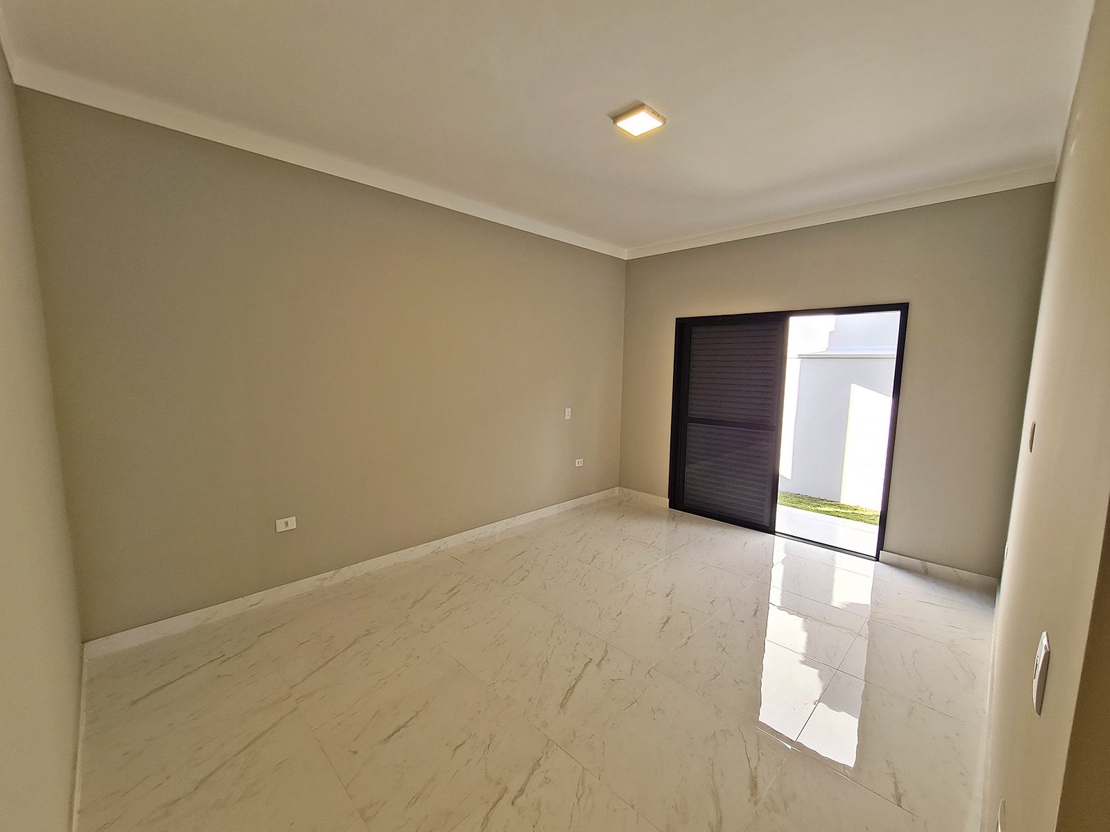  Casa Nova no Condomínio Reserva dos Ypes 2 – Tatuí!