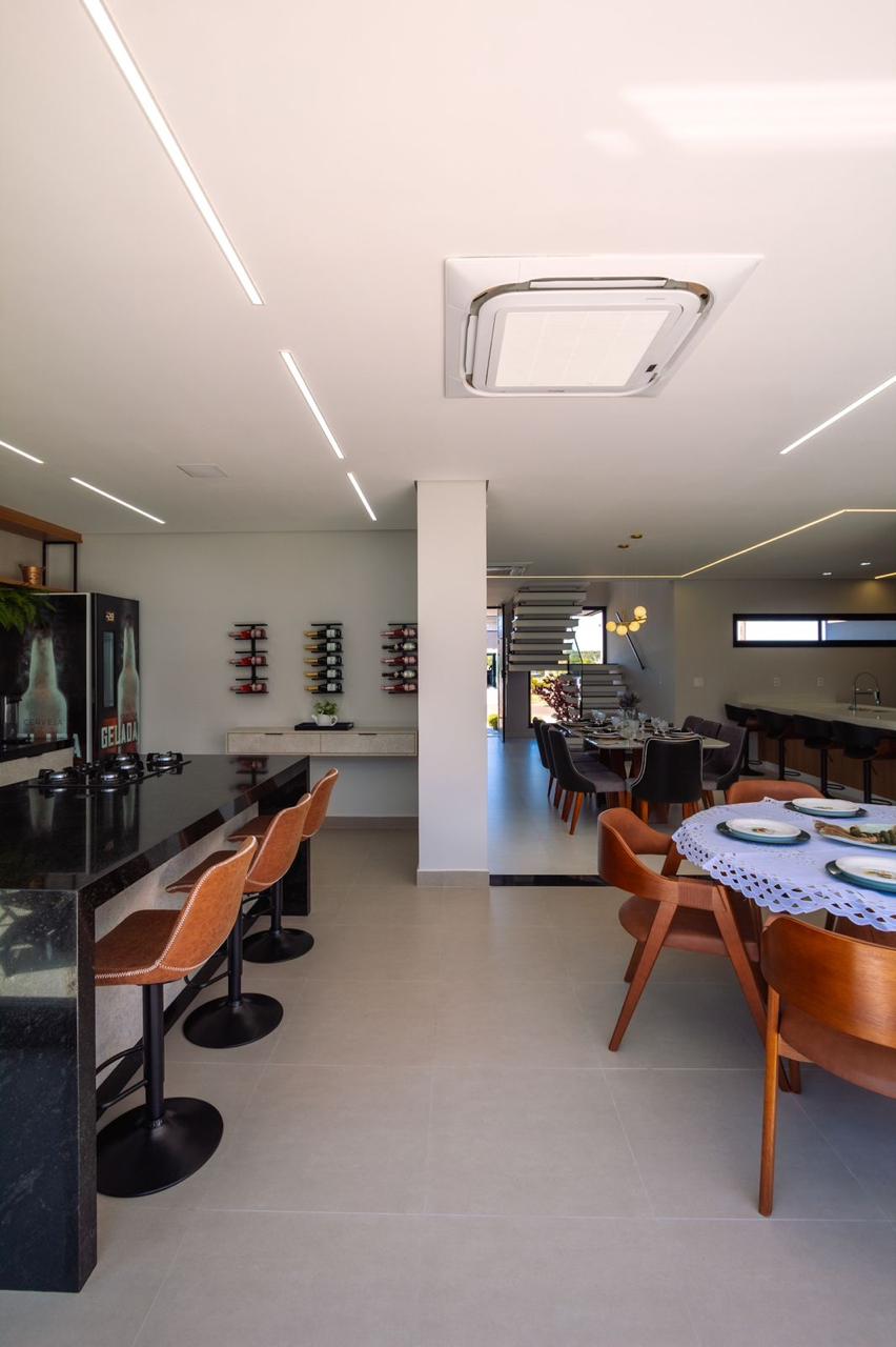 Viva com Estilo e Conforto no Condomínio Ninho Verde II Eco Residence – Pardinho! 